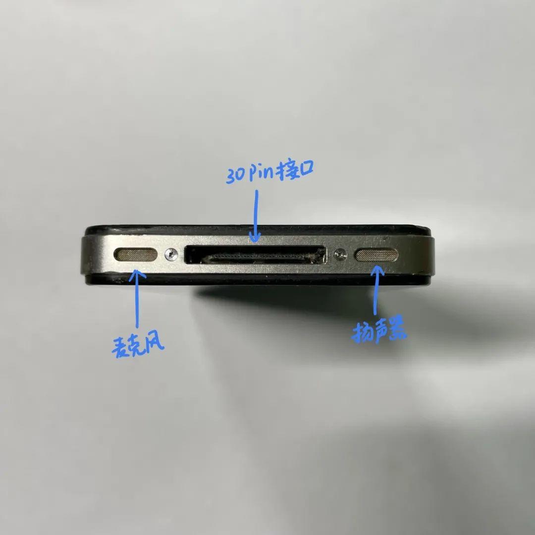 假装现在是 2010 年： iPhone 问世以来最大的更新，iPhone 4 来了